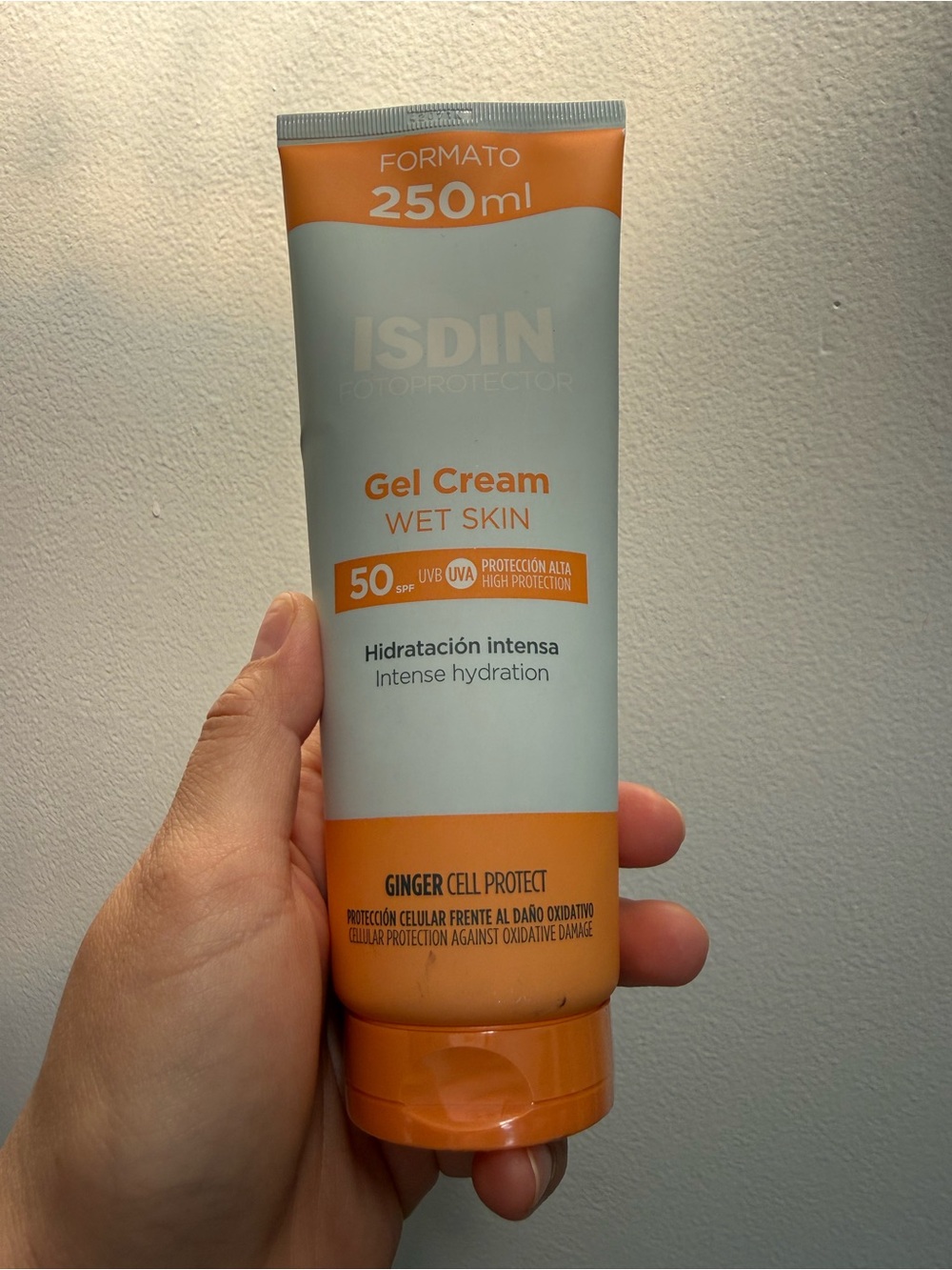 ISDIN Gel Cream Wet Skin SPF 50 Sunscreen — Orange/White